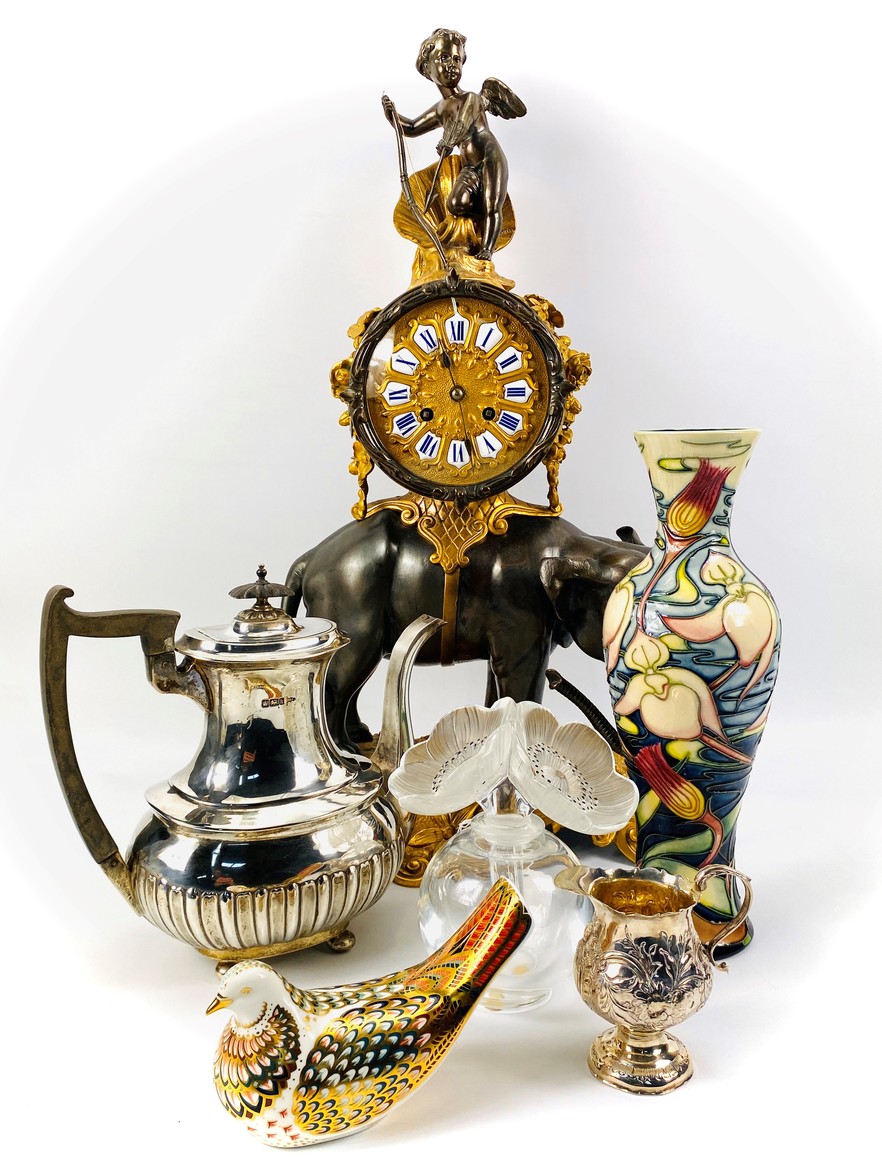 Antiques & Collectables Auction