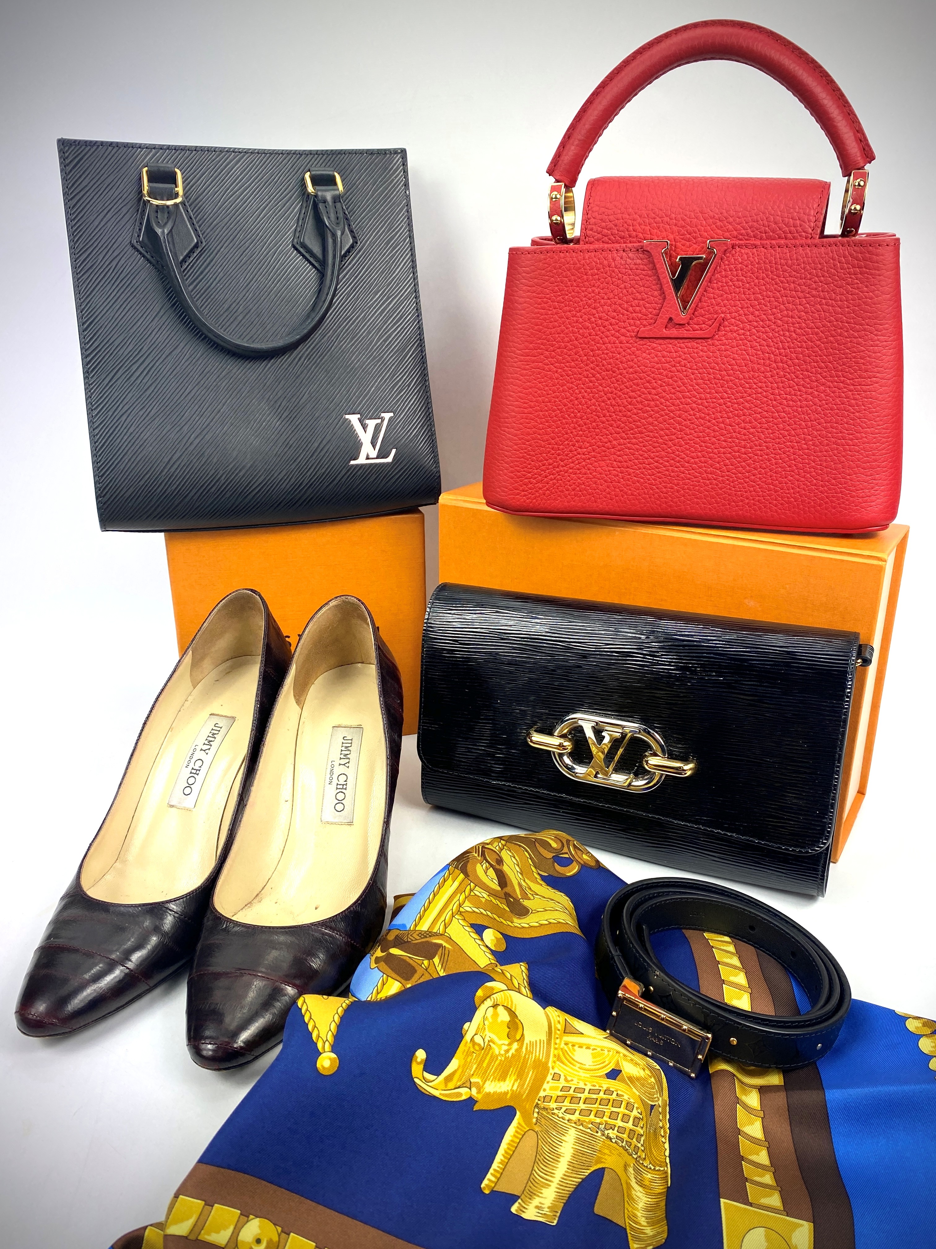 Designer Fashion Handbags & Accessories