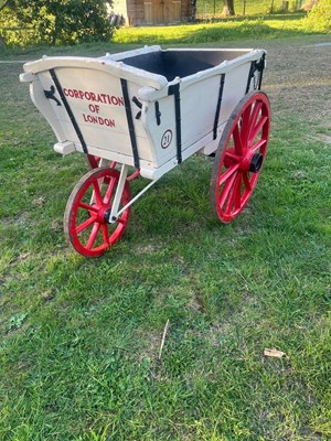 Lot 16 - ROAD SWEEPER’S BARROW