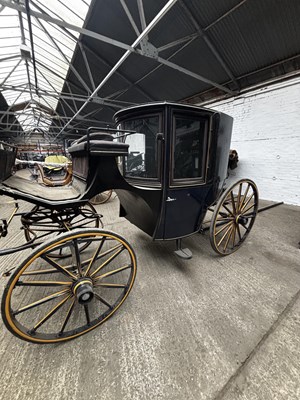 Lot 34 - BOW-FRONTED BROUGHAM