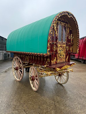 Lot 62 - BOW TOP WAGON