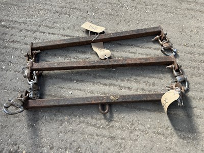 Lot 292 - Three swingles with quick release