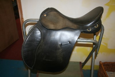 Lot 317 - 17.5" Ideal GP saddle