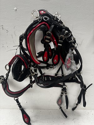Lot 656 - Set of mini-Shetland trade harness. This lot carries VAT.