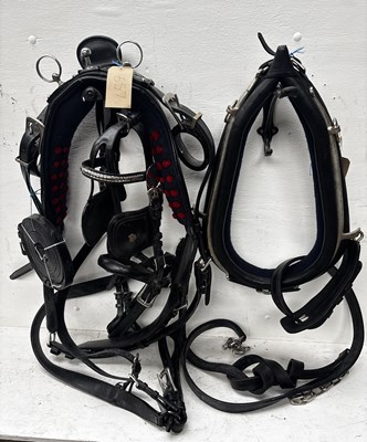 Lot 657 - Set of cob working harness with 22.5" collar. This lot carries VAT.