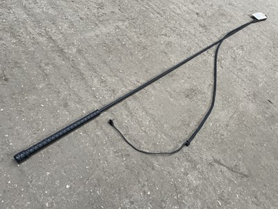 Lot 689 - Black synthetic exercise driving whip