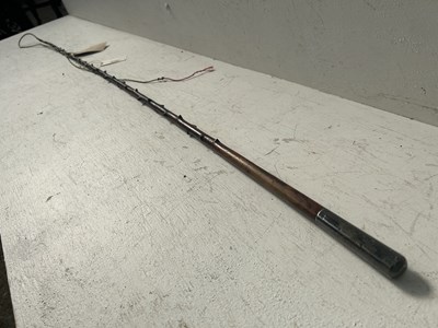 Lot 697 - Pony size holly whip with hallmarked silver butt