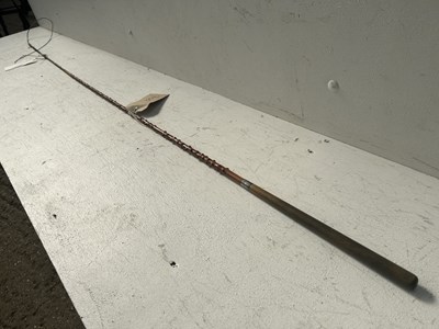 Lot 700 - Horn handle holly whip, stamped S Merry, St. James's Street with a coronet ferrule engraved 'CS'