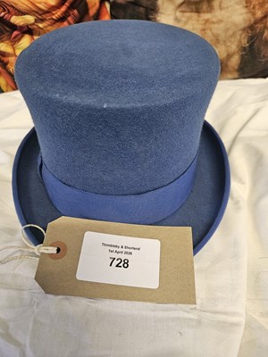Lot 728 - Top hat