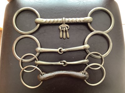 Lot 742 - Assorted bits