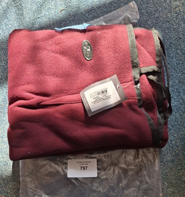 Lot 797 - Zilco fleece apron, new