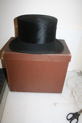 Lot 923 - Silk top hat, size 7 with box