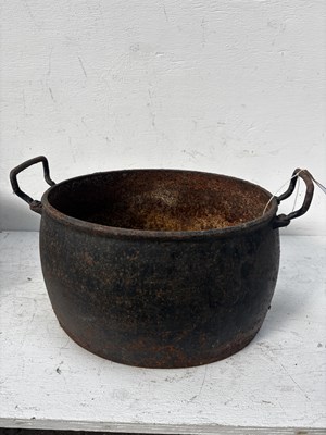 Lot 950 - Cast iron pot