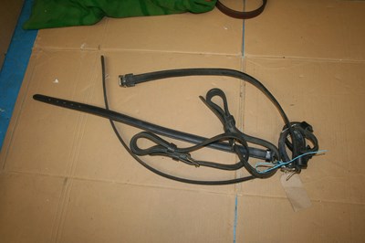 Lot 1002 - Tugs & harness straps with nickel fittings