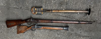 Lot 1322 - Antique musket together with a modern reproduction blunderbuss and a shooting stick
