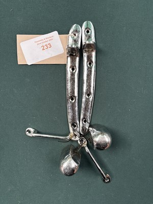 Lot 233 - White metal shaft fittings. This lot carries VAT.