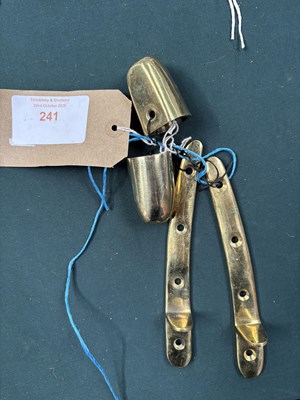 Lot 241 - Set of brass shaft fittings. This lot carries VAT.