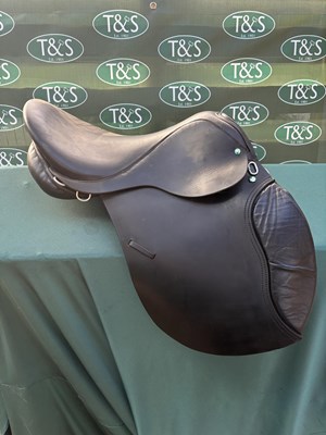 Lot 306 - Black leather saddle made by Donald S McLellan 17"