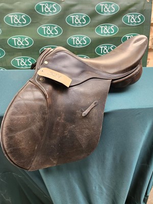 Lot 327 - 17" Lovatt and Ricketts saddle