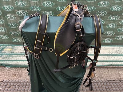 Lot 766 - Set of cob size trade harness. This lot carries VAT.