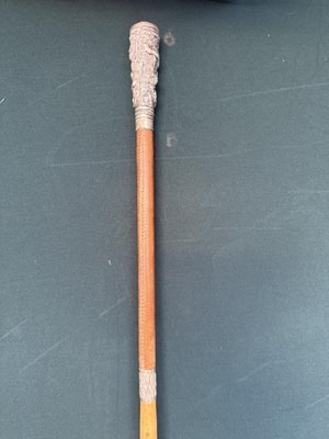 Lot 811 - Ladies Gig whip with ornate silver on handle by by Geoffrey Clothier