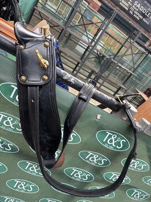 Lot 844 - New black leather pad with brass fittings