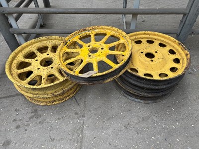 Lot 261 - Pallet of trolley wheels, 6 yellow London Trolley rims.