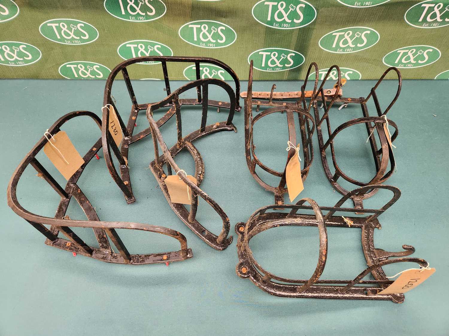 Lot 1280 - Quantity of harness racks
