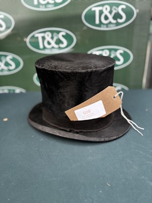 Lot 805 - Black silk top hat size