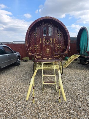 Lot 20 - BOW TOP WAGON to suit 14.2–15.2hh