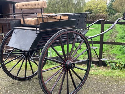 Lot 29 - DOG CART by Hughes of Galway to suit 15.2–16.2 hh