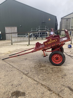 Lot 35 - BRADFORD TYPE CART