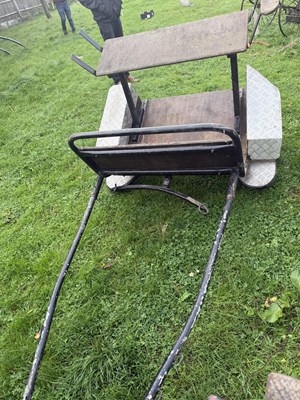 Lot 45 - TWO-WHEEL EXERCISE / TRAINING VEHICLE, of modern construction