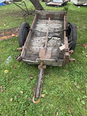 Lot 50 - MILITARY STYLE ARTILLERY TRAILER